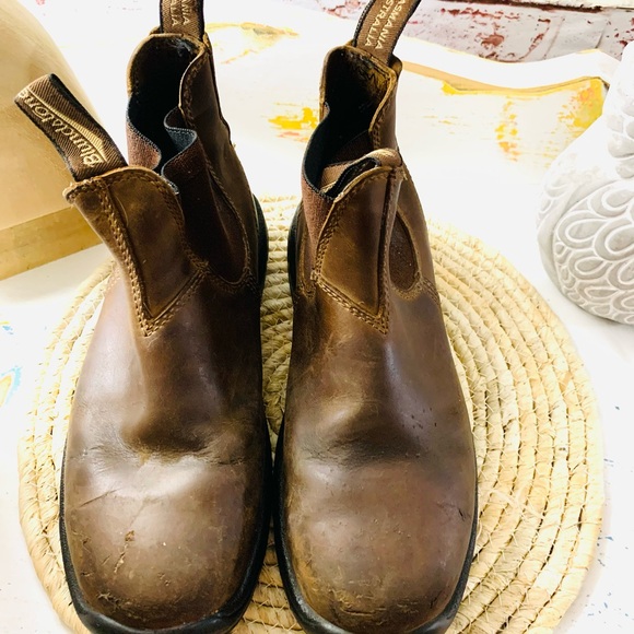 Blundstones steel toe boots - Picture 2 of 8